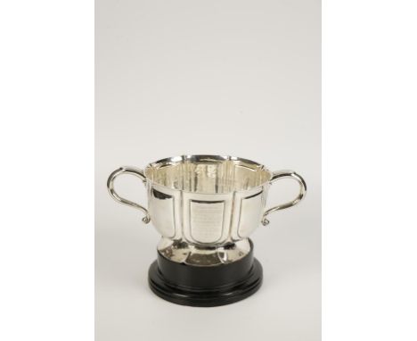 A PRESENTATION ROSE BOWL with panelled body and twin handles, with inscription "Presented to Alfred Roberts ... 1916", by Cha