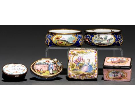 A pair of French enamel salt cellars and three Samson and other enamel patch or other boxes, 19th / 20th c, salt cellars 65mm