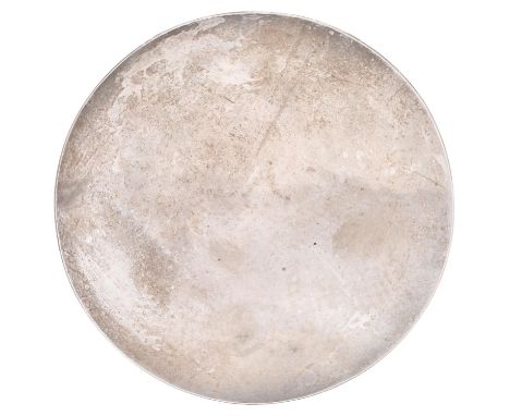 Gerald Benney. A silver dish, on ring foot, 10.3cm diam, maker's mark, London 1958, 2ozs 10dwts  Good condition
