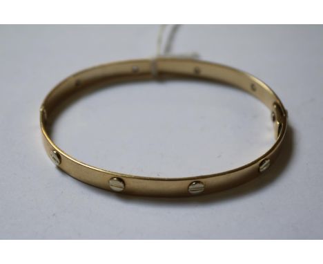 Ladies 9ct Gold Cartier Design Bangle 23g total weight 