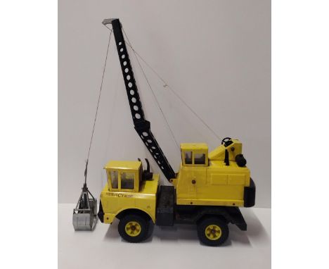 Circa 1970's Tonka crane no. 3940 in original box. Collection only. 
