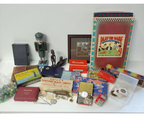 Selection of vintage collectables. Collection only. 