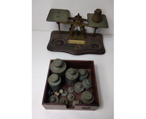 Vintage balance scales and weights. Shipping Group (C). 