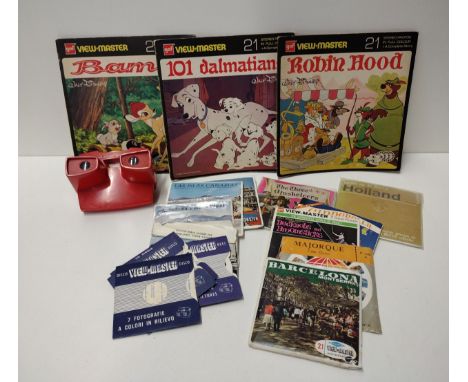 Vintage View Master together with assorted slides. Shipping Group (A). 