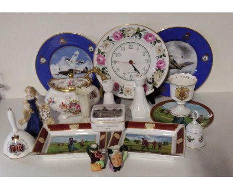 Large selection of chinaware to include Royal Worcester, Hammersley tea pot, etc. Collection only. 
