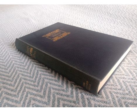 English Architecture An Outline Hardback book by Martin S. Briggs F. R. I. B. A. Published by Winsor and Newton Ltd 88 pages 