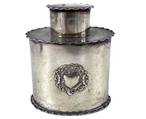 An Edwardian silver tea caddy by Josiah Williams &amp; Co. London 1907, height 8cm, 2.36 toz.