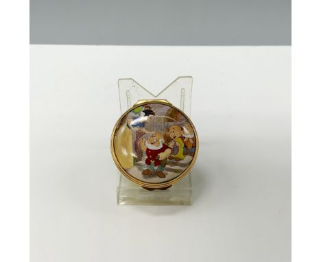 Lovely small treasure box with an attached lid that has an inscription on the inside and a depiction of the darling Snow Whit