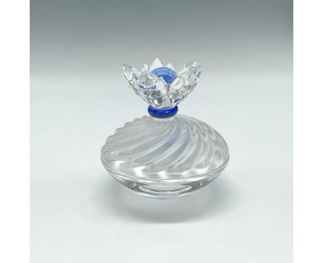 Part of the Exquisite Accents collection. Clear round crystal base with lid made from frosted crystal with clear and blue cry