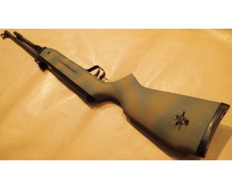 SMK 39 air rifle owned previosuly by Fred Dibnah purchased by the vendor from his heritage centre 22 calibre CONDITION REPORT