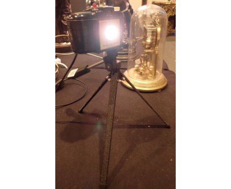 Table lamp in the form of a Kodak Brownie camera on tripod light CONDITION REPORT: The electrical items included in this lot 