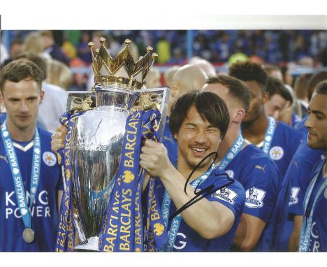 Football Shinji Okazaki signed 12x8 colour photo pictured after celebrating with Premier League Trophy while at Leicester Cit