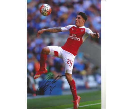 Football Héctor Bellerín 12x8 signed colour photo pictured in action for Arsenal. Héctor Bellerín Moruno ( born 19 March 1995