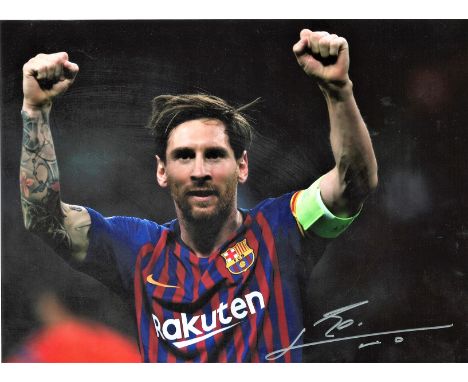 Football Lionel Messi signed 16x12 signed colour photo pictured while playing for Barcelona. Lionel Andrés Messi born 24 June