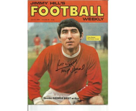 Jimmy Hills Football Weekly vintage magazine signed by Manchester United legends Tony Dunne on the cover and inside by George