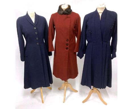 Assorted Circa 1940/50s Ladies Costume, comprising a brown crepe day dress with three quarter length sleeves, with a floral a