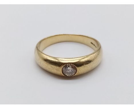 9ct yellow gold diamond solitaire ring, weight 4.19g and size R 