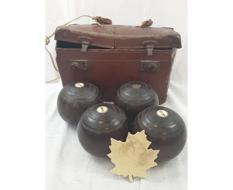 A Vintage set of 4 Crown Green Bowling Woods. Comes with original case. 
