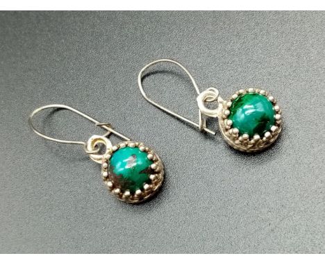 Vintage silver and green agate earrings in presentation box 
