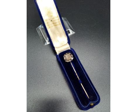 Memorial HAIRPIN with enamel decoration in original box. 2.2g 6cm long.
