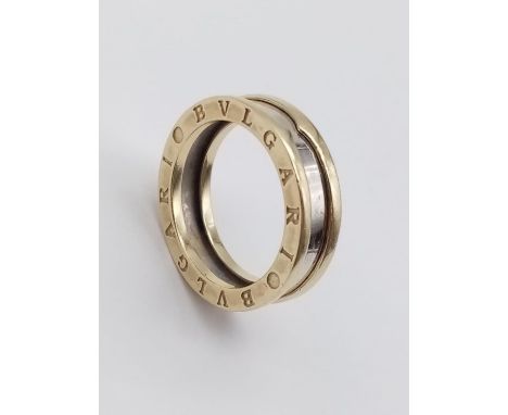 14CT 2 COLOUR GOLD BVLGARI STYLE RING, WEIGHT 7.4G SIZE P 