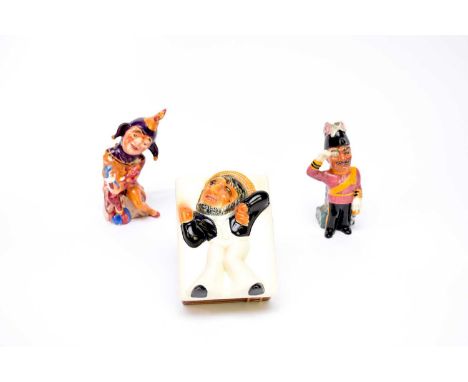 Shorter and Sons D'Oyly Carte small character jugs of Jack Point and Major General from the comic operas by Gilbert and Sulli