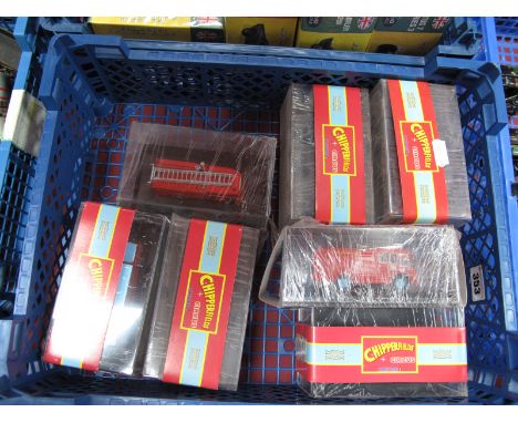 Seven Oxford "Chipperfield Circus" Diecast Model Vehicles, including Chipperfield elephants, fire engine (2), advertising tru