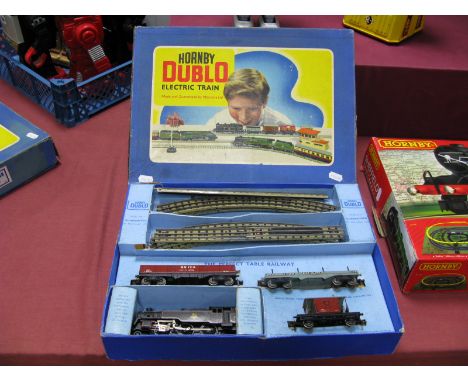 Hornby Dublo Ref. EDG18 3 Rail Tank Goods Train Set- Comprising Class 4MT STD tank 2-6-4 steam locomotive, BR black R/NO 8005