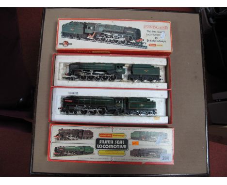 Two Hornby "OO" Gauge/4mm Steam Locomotives and Six Wheel Tenders, boxed, Ref R552 4-6-2 Class 7P6F BR Green "Oliver Cromwell