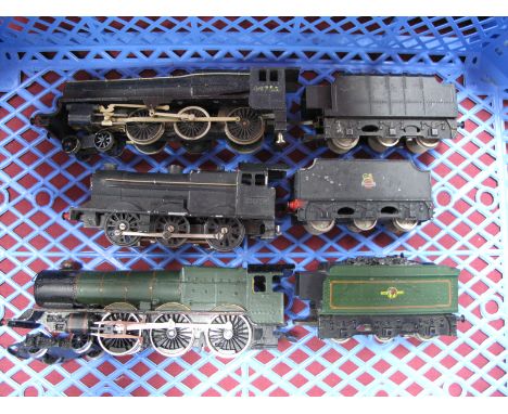 Three "OO" Gauge/4mm Graham Farish Steam Locomotives, unboxed "Q" Class 0-6-0 and six wheel tender, BR black "Formo" three ra