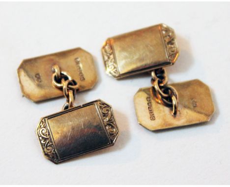 A pair of hallmarked 9ct gold cufflinks, wt. 3.3g.