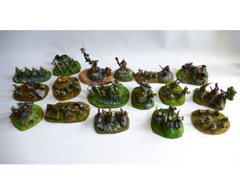 This is an ORC &amp; GOBLIN warband made by GAMES WORKSHOP, RAL PARTHA, GRENADIER etc for use with WARHAMMER, DUNGEONS &amp; 