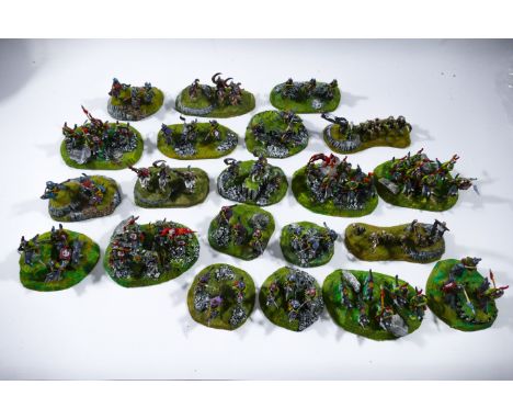 This is a lot of MOUNTED GOBLIN miniatures made by GAMES WORKSHOP, WIZARDS OF THE COAST, RAL PARTHA etc for use with WARHAMME