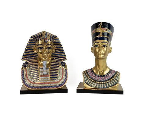 Edoardo Tasca Capodimonte limited edition ceramic busts of Nefertiti (875/1000) and King Tutankhamun (331/1000) each on compo