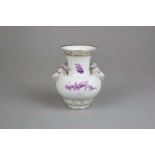 KPM, Vase, sog. Widderkopfvase