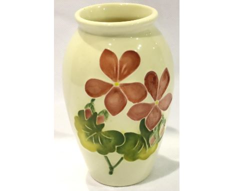 Small Moorcroft Pink Geranium vase, H: 11 cm. P&amp;P Group 1 (£14+VAT for the first lot and £1+VAT for subsequent lots) 