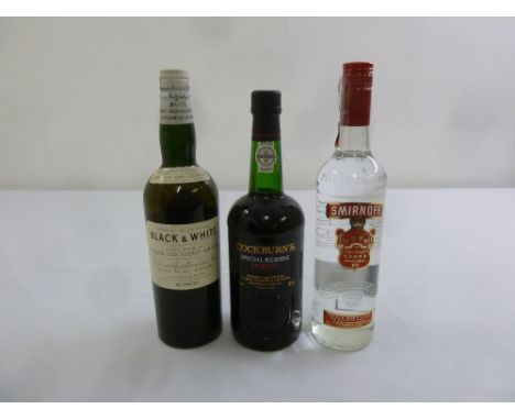 Black and White Scotch whisky mid 20th century bottling, Cockburns Special Reserve port and Smirnoff vodka