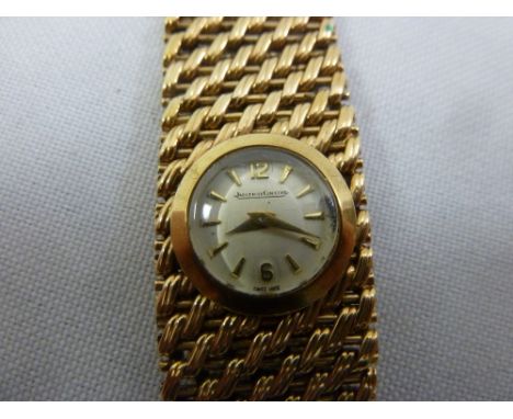 Jaeger-LeCoultre 9ct gold ladies wristwatch with articulated integral bracelet, approx total weight 39.6g
