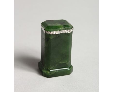 A GOOD JADE AND DIAMOND SET SEAL 'J. W. D.'. 1.5ins