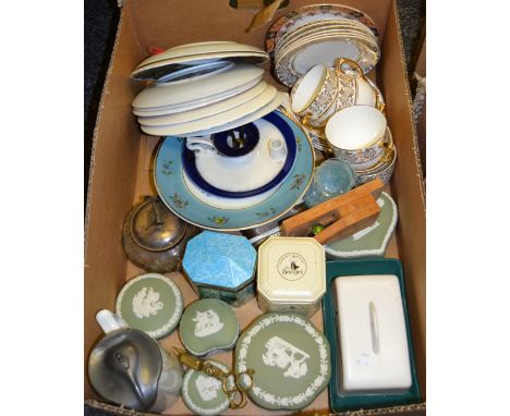 A Bourne Denby Greenwheat butter dish; Collectors plates; Wedgewood green Jasperware; Staffordshire part tea service; etc (1 