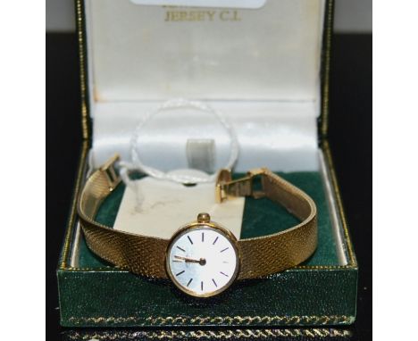 A ladys 9ct Rotary bracelet watch, babris numerals, 22g