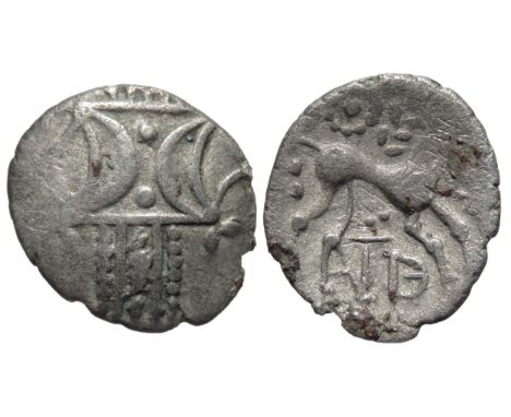 Iceni, Anted D-Bar silver unit. Circa 10-30 AD. Double crescent emblem on verticle wreath. R. Horse right, large over head wi