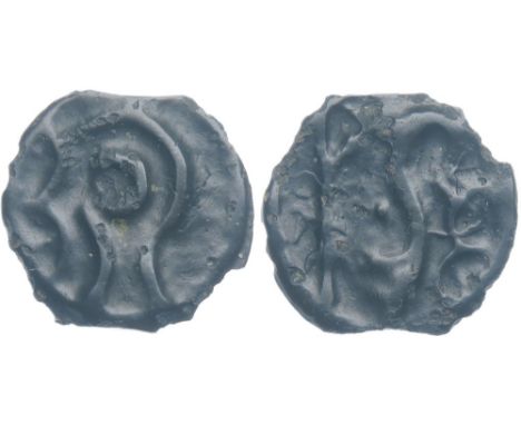 Cantiaci Curved Bull type potin. Circa 1st century BC. 1.56g, 18mm. Outline head left. R. Outline bull right. Ref: ABC 150.