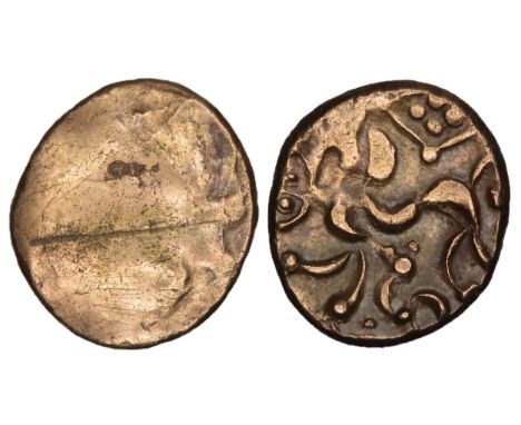 Corieltavi, Kite gold stater. Circa 1st century BC. 19mm, 5.27g. Almost blank, traces of wreath. R. Lunate horse left, spiral