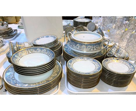 A Noritake "Polonaise" part dinner/tea and coffee service, 12 setting, 115 pieces approx; a similar tea set 