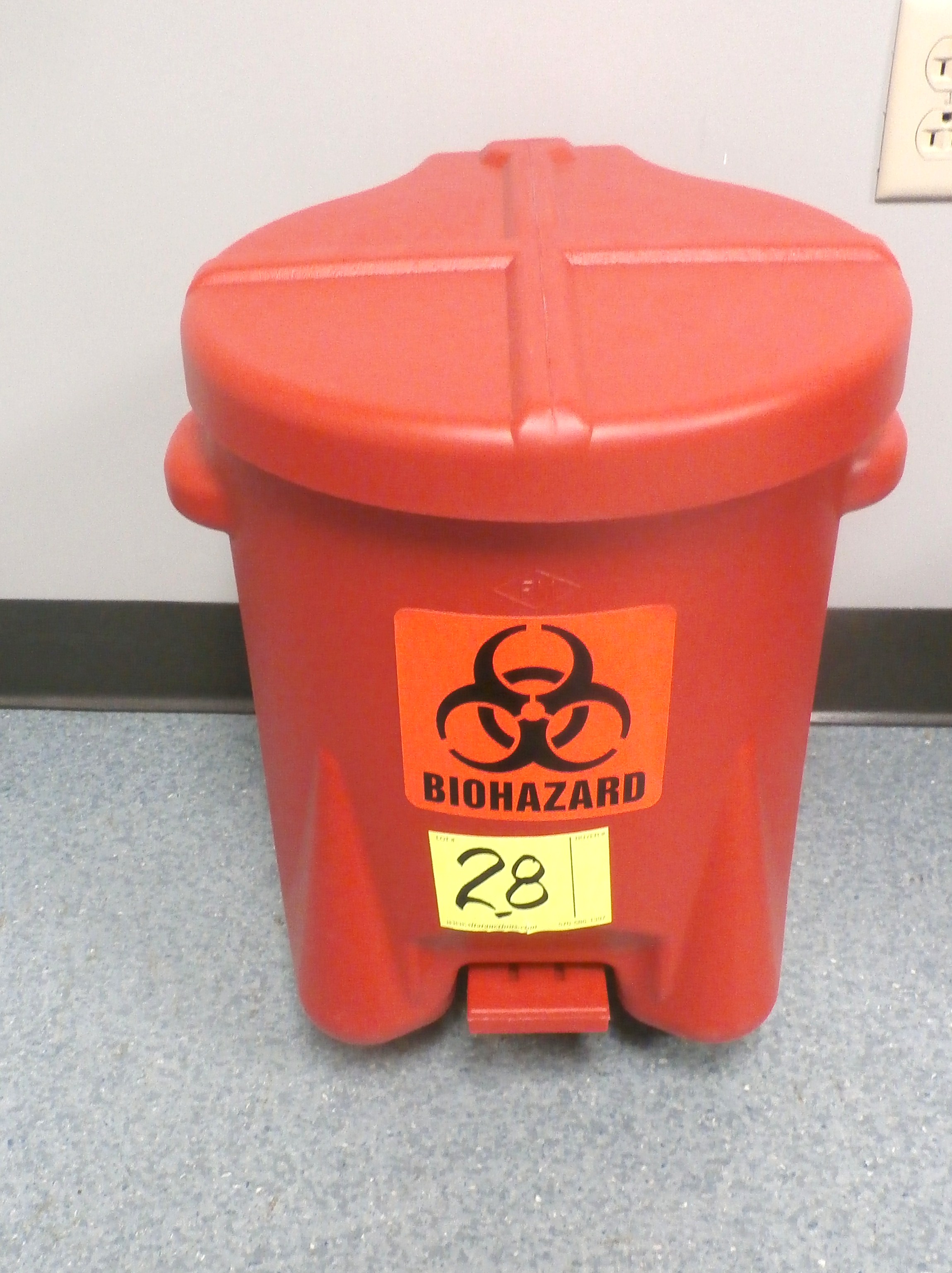 Biohazard Container, Eagle 943BIO, 6 Gal , Mobile