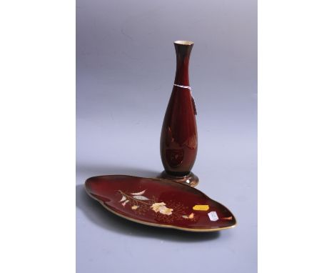 TWO PIECES OF CARLTONWARE, to include 'Rouge Royale' bud vase, height approximately 25cm