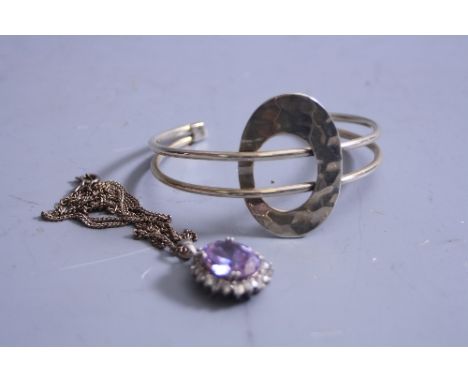 A SILVER GEM SET NECKLACE, together with a silver bangle
