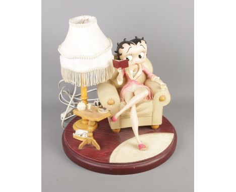 A Betty Boop novelty table lamp.  