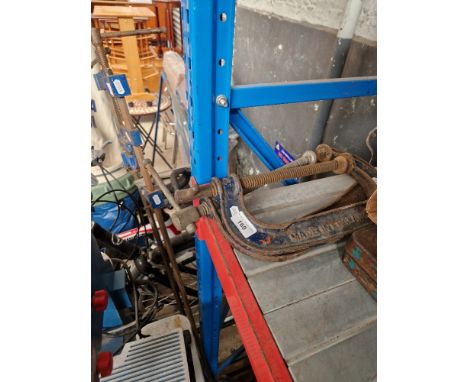 Two 5ft sash clamps, two G clamps and a Ladder Max stand off.